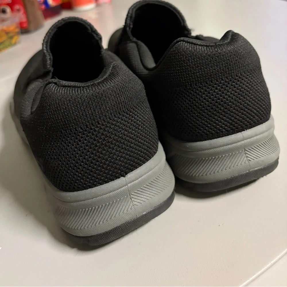 Skechers Men's Charcoal Slip-On Loafers Sz‎ 10.5